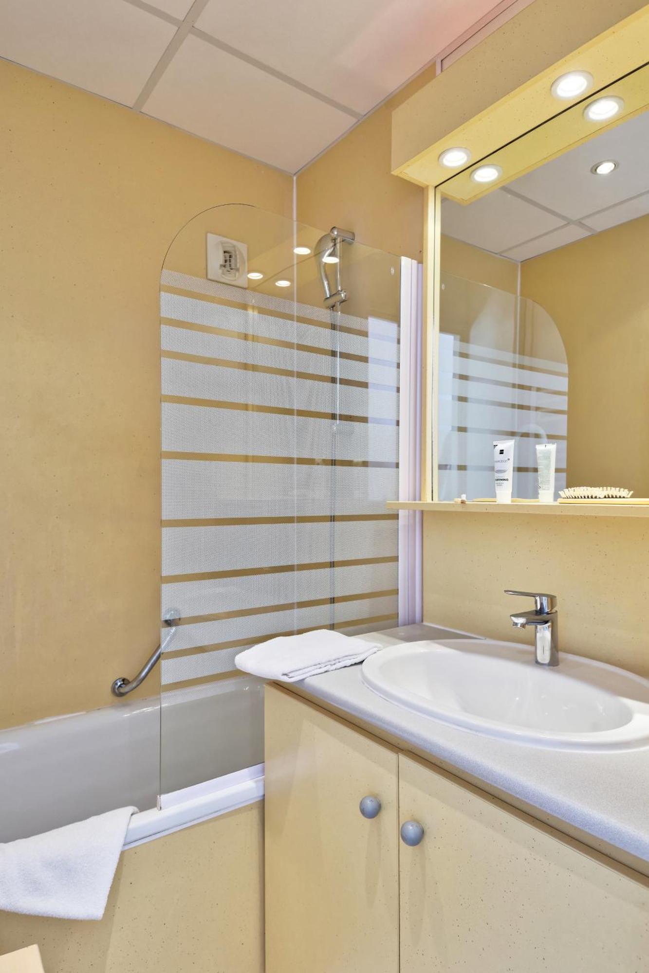 Residence Pierre & Vacances Bandol Port المظهر الخارجي الصورة