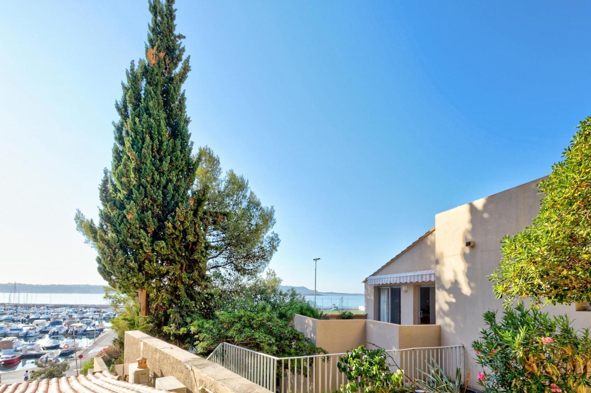 Residence Pierre & Vacances Bandol Port المظهر الخارجي الصورة